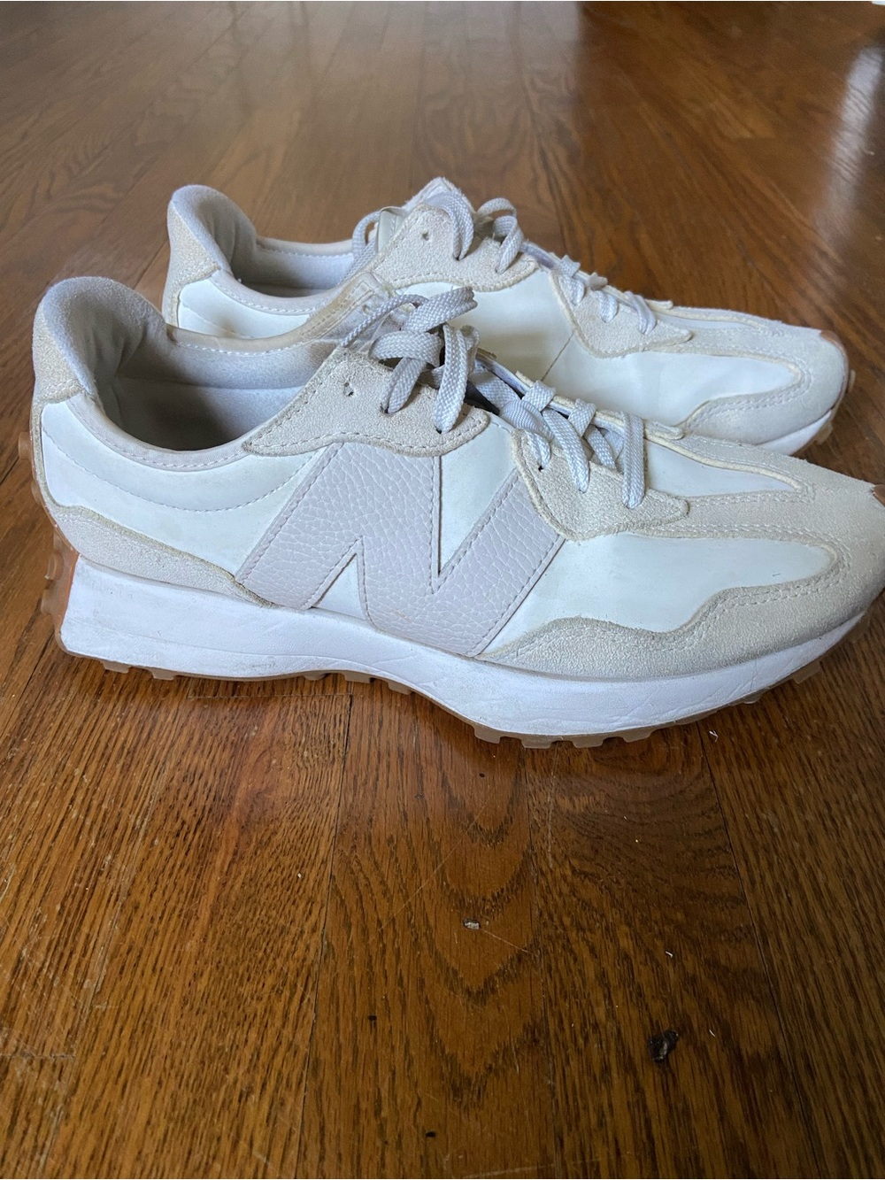 New Balance 327 Sea Salt Cream Suede Gum Sole Sneakers , Size 11